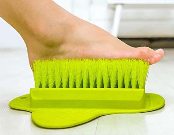 FOOT BRUSH with leg 