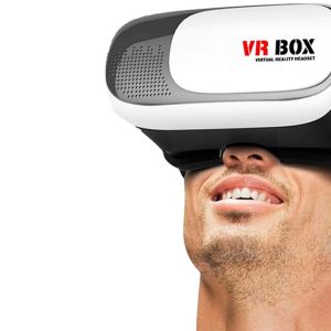 VR BOX WITH MAN 300x300